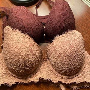 2 Aerie Push Up Bras